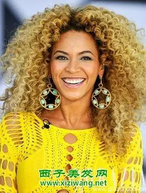 一种的哦,不过与蛋卷头相比,其卷曲度更大点,看上去更像泡好的方便面