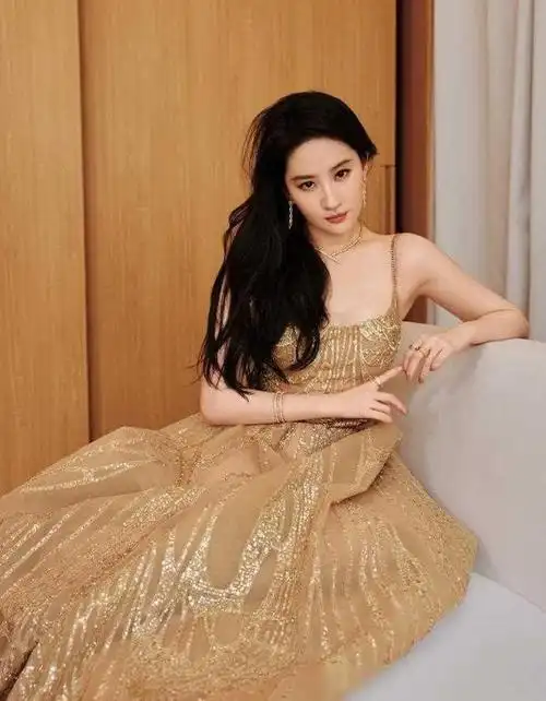 5.5娱新瓜 赵丽颖 刘亦菲 王一博 檀健次 赵露思 许凯