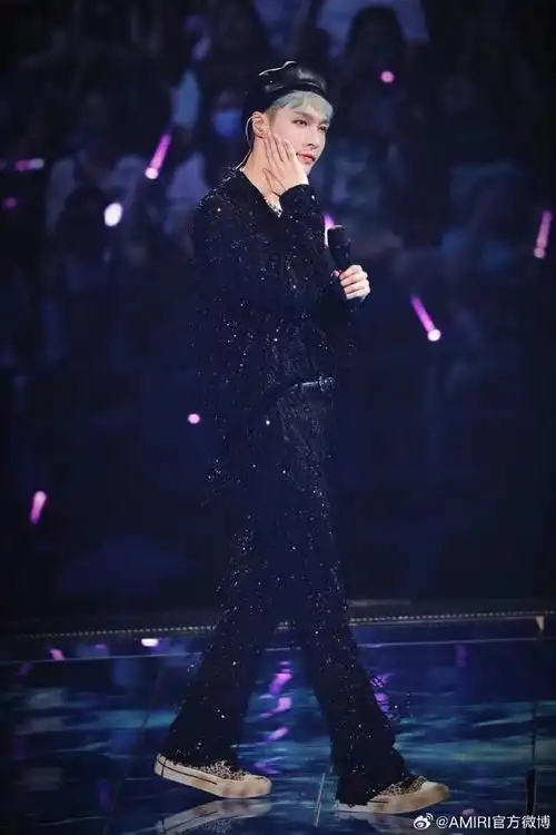 张艺兴2023大航海巡演##张艺兴[超话]##amiri##amiriaw23