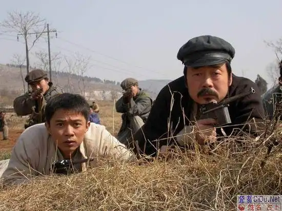 《铁道游击队》剧情,剧照,分集介绍