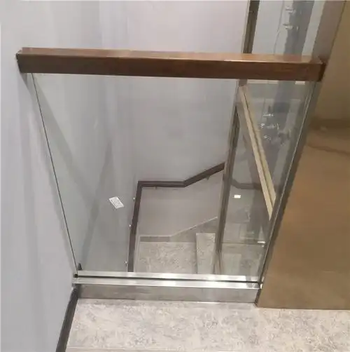 阳台无框玻璃扶手轨道地槽护栏景观栏杆极简约扶手玻璃预埋u型槽方形