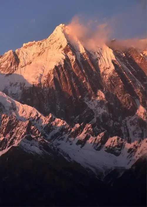 数世界名山,还看南迦巴瓦!