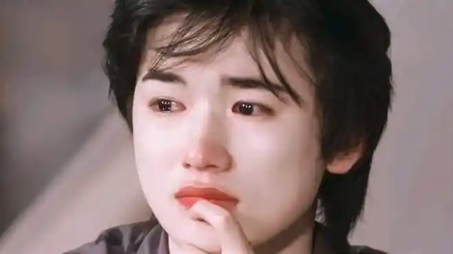 时代少年团落泪的瞬间令人多心疼,宋亚轩连哭都带着微笑-娱乐视频