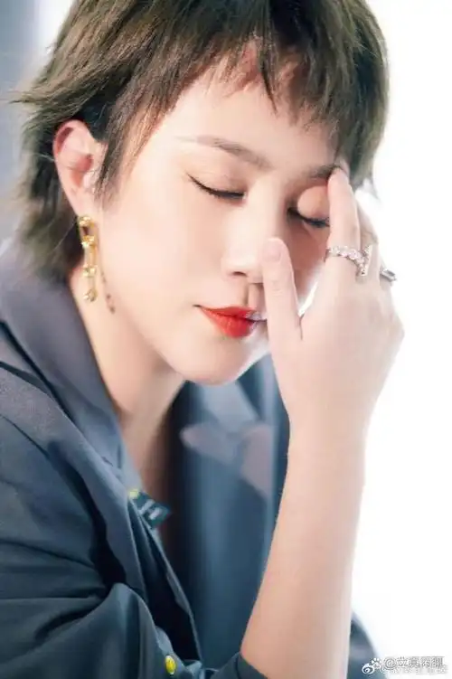 演员马丽经典照片合集