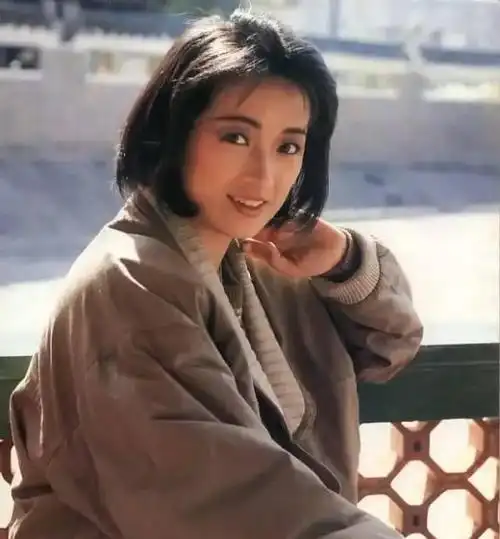 56岁龚慈恩婚姻坎坷两任丈夫都出轨为何深情总是被辜负