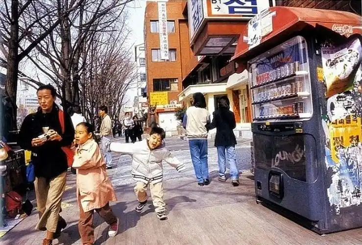 照片墙——90年代末的首尔 - 韩国明星【图】_韩国艺人_韩游网-2015