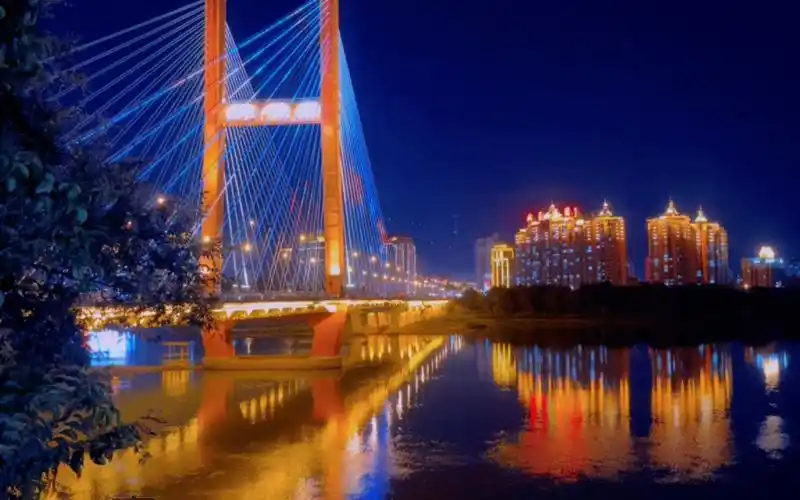 手机拍吉林市松花江边夜景啥样?