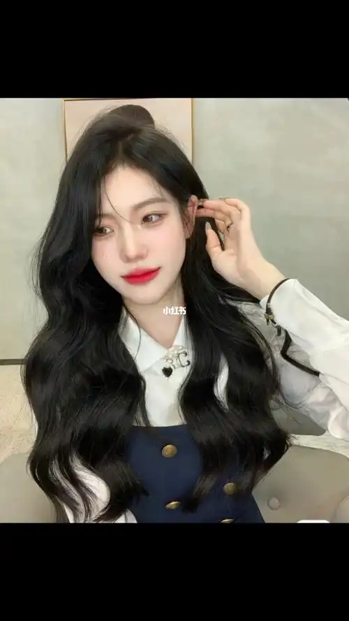 女生甜美减龄韩系气垫烫蓬松自然烫发发型