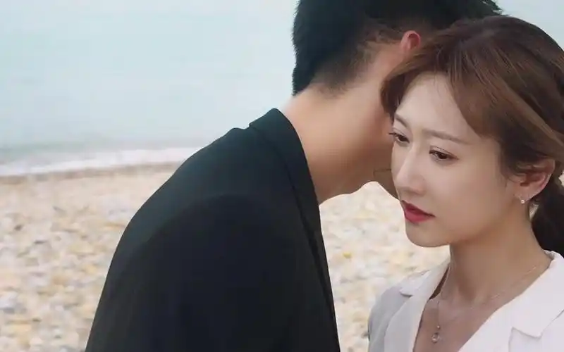 他在逆光中告白阮念初告白历腾历总眼神太撩了