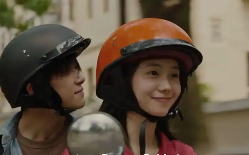 易烊千玺x刘浩存 |我好像掉进了爱情海里