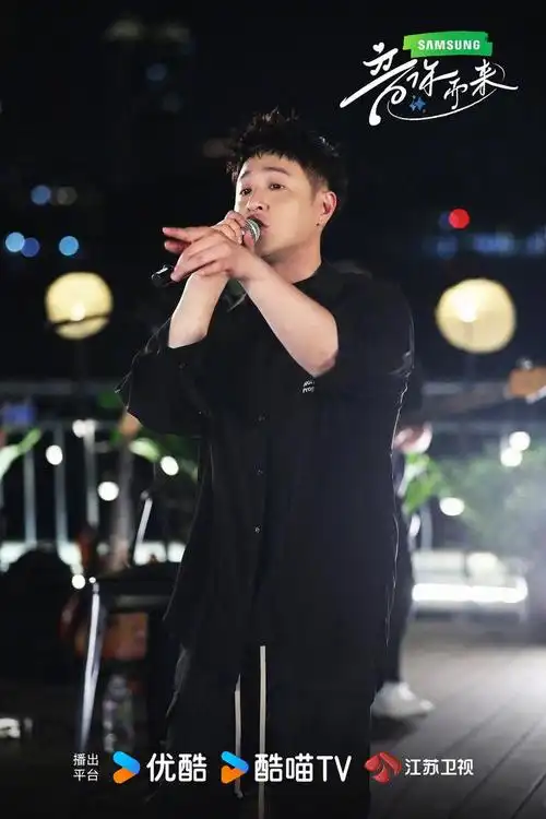 来寄出剧照啦 和@潘玮柏 @薛凯琪 @张碧晨 @武艺 @张紫宁zining @小鬼