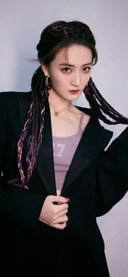 酷酷的女生手机壁纸