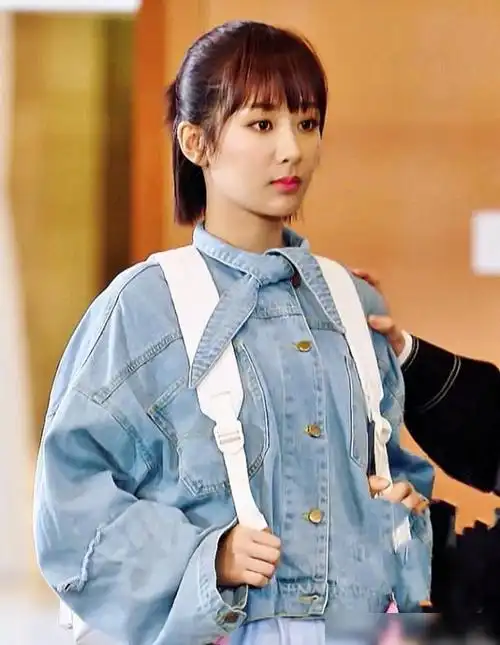 亲爱的热爱的杨紫服饰盘点每件都好萌系少女就是太花哨了