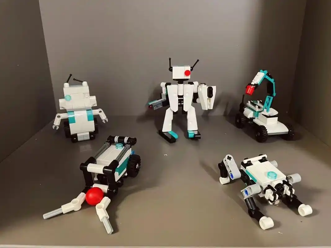 40413|乐高头脑风暴机器人5合一迷你机器人 实体乐高店买大set送的