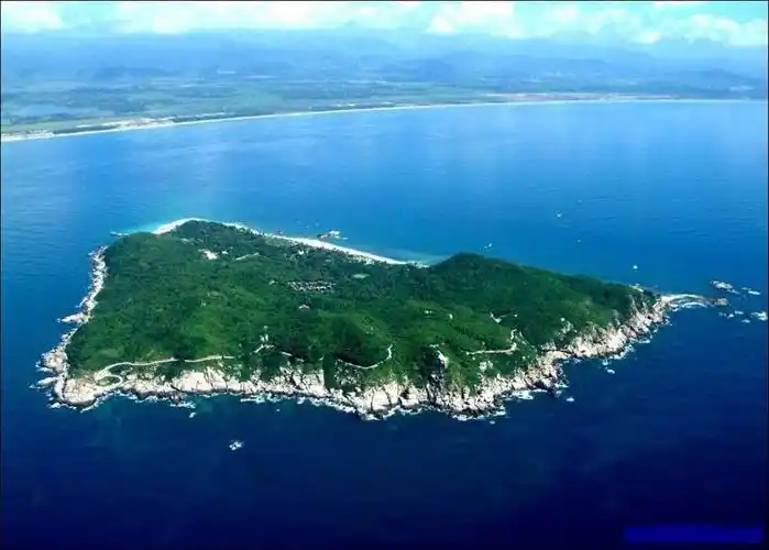 三亚蜈支洲岛珊瑚酒店1晚 双人蜈支洲岛门票船票 双人自助早餐