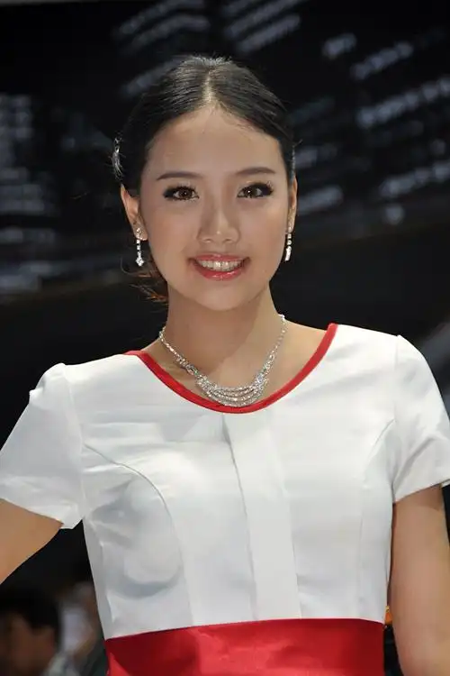 广州本田2号车模图片|2012深港澳车展广州本田2号车模图片 – 车主之