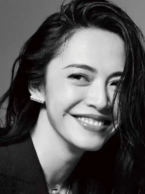 女明星大笑合集貌美齿当先