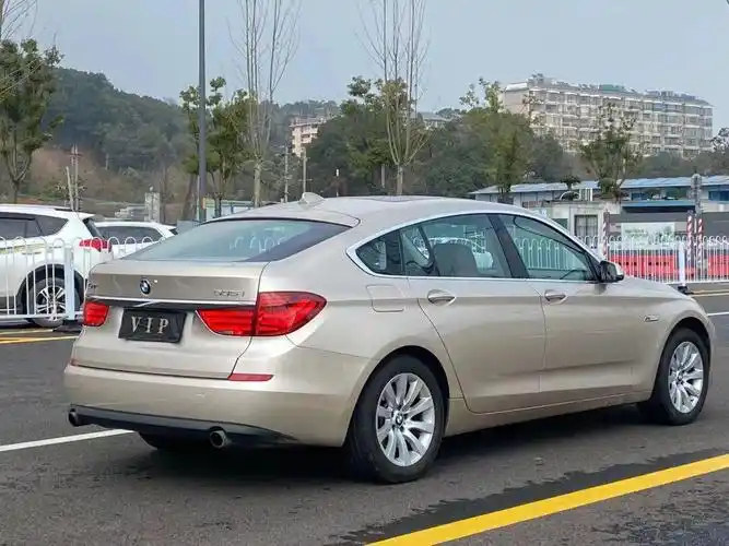 到店13款宝马535gt 3.