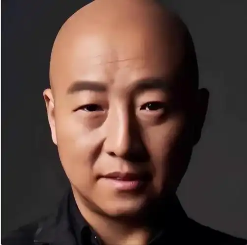 当看到窦唯和老狼的现状时,才发现周晓鸥的正确选择有多么明智!