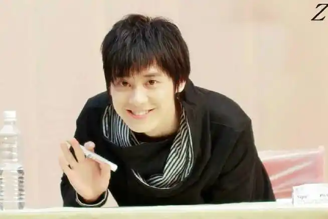 李易峰读书时的经历好像偶像剧#校草传说经久不衰@李易峰