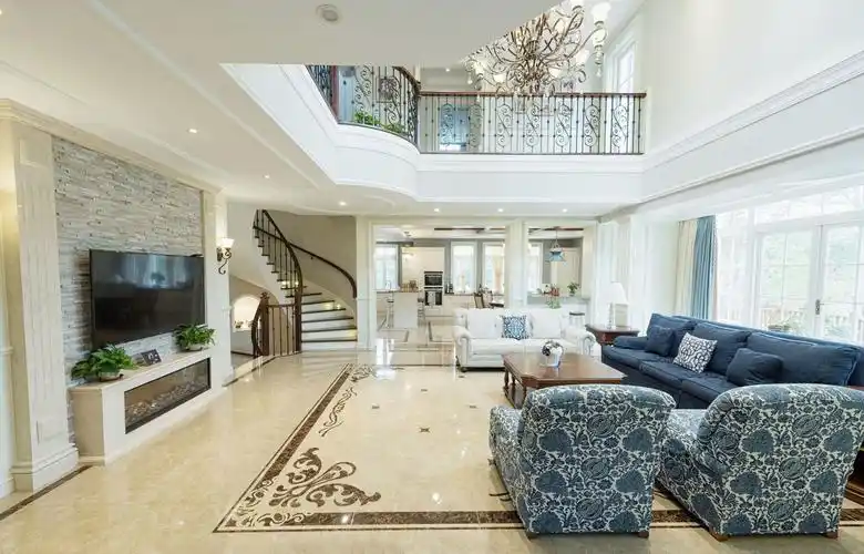 2022豪华别墅室内瓷砖背景墙设计