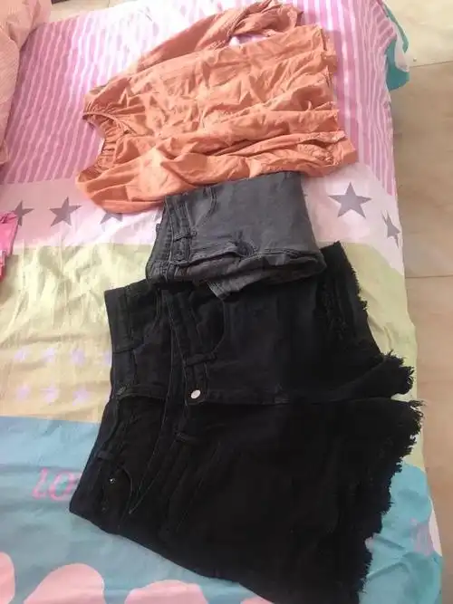 付邮送女裤和短裤上衣_二手闲置专场 - 妈妈网
