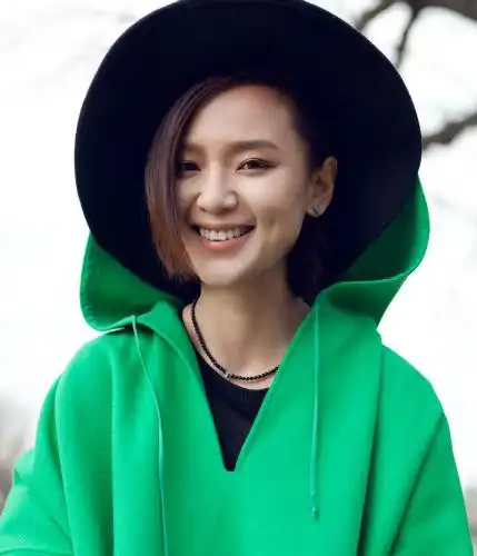 【图】歌手周笔畅个人资料大公开 与经纪人恋情铁证曝光_大陆星闻_明