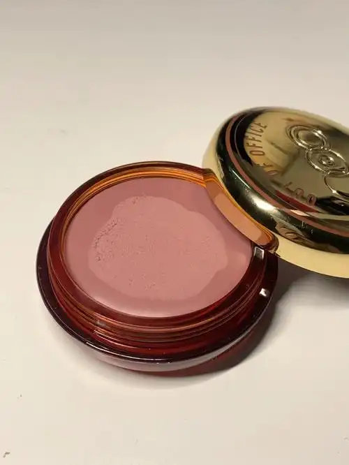 素颜适合的腮红膏