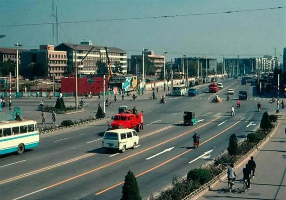 天津老照片,有勾起你的回忆没?