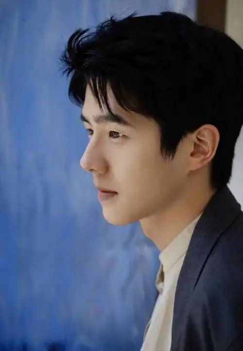 他就是刘昊然,自出道以来,他的事业已经走过了一条令人瞩目的发展道路