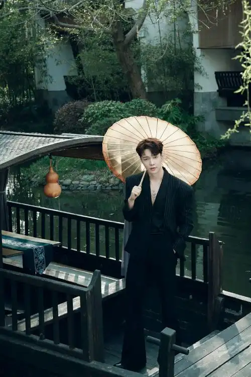 qeelin全球品牌代言人张艺兴##张艺兴每时每刻