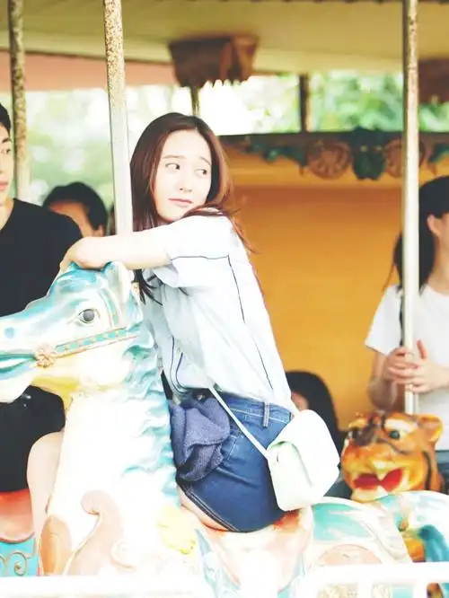 krystal 郑秀晶 fx 毕业季