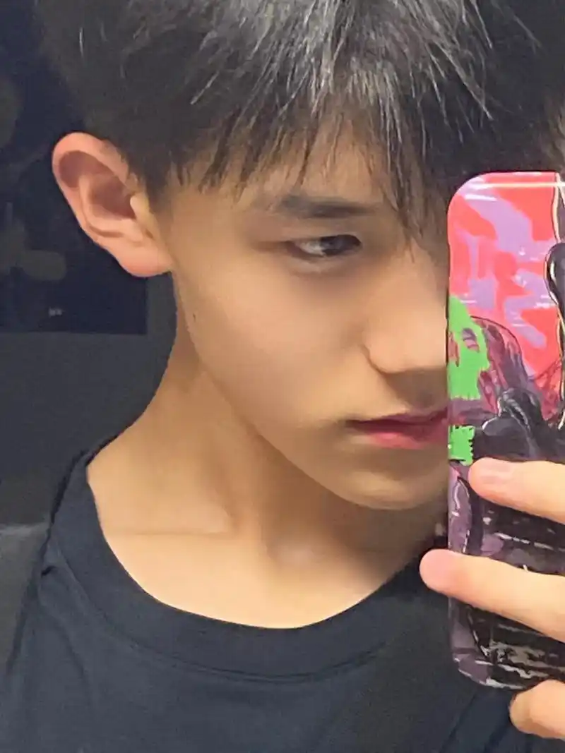 你知道我有多喜欢你吗 你四个网恋对象都是我小号#天秤 - 抖音