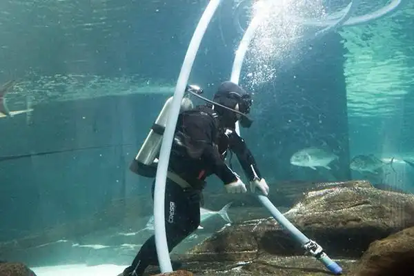 成都水下打捞工程,提供各种潜水培训课程_成都浩海潜水服务有限公司