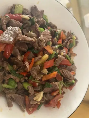 炒牛肉