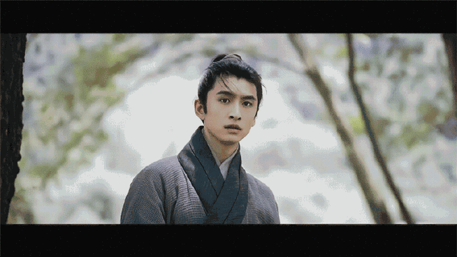 《山河之影》是张云龙第一次演古装锦衣卫题材剧,角色和以前很不一样