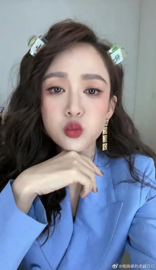 陈乔恩说祝您发财简单直白##陈乔恩说小年夜祝您发财