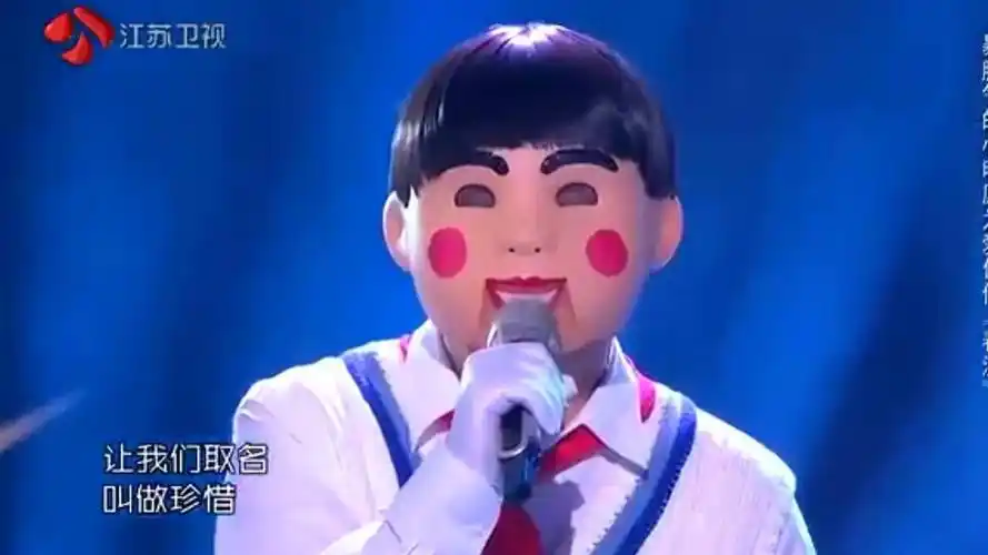 蒙面歌王王太利翻唱春泥我是真没听出来啊