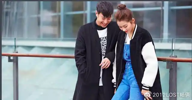 关晓彤参演过好多mv不愧是小时候就合作当时顶流的人儿啊