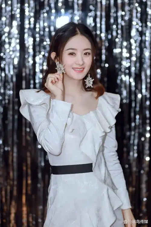 赵丽颖最值得分享的10张甜美写真还是前夫冯绍峰视角下最动人