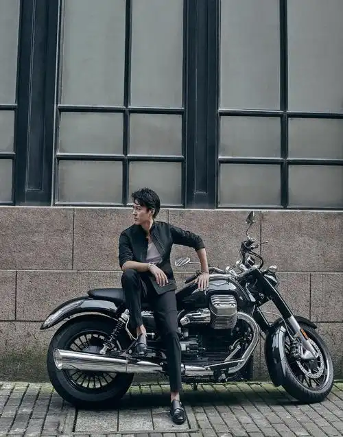 外科风云靳东写真大放送荷尔蒙爆棚