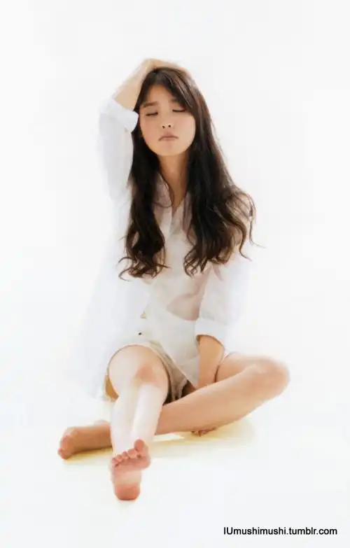 iu李智恩13年新专canyouhearme写真图片集合1313