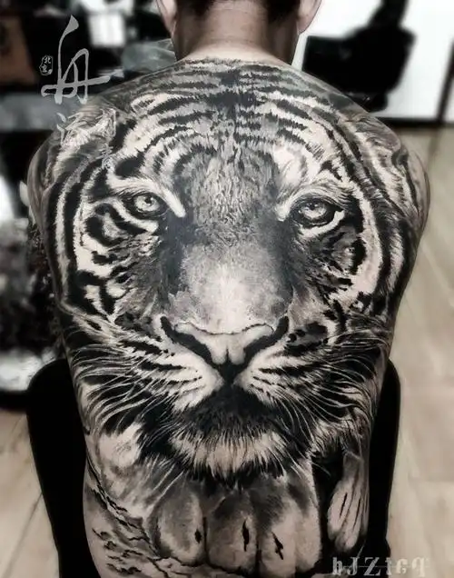 满背虎纹身图片成品背部写实欧美动物老虎原创纹身图案
