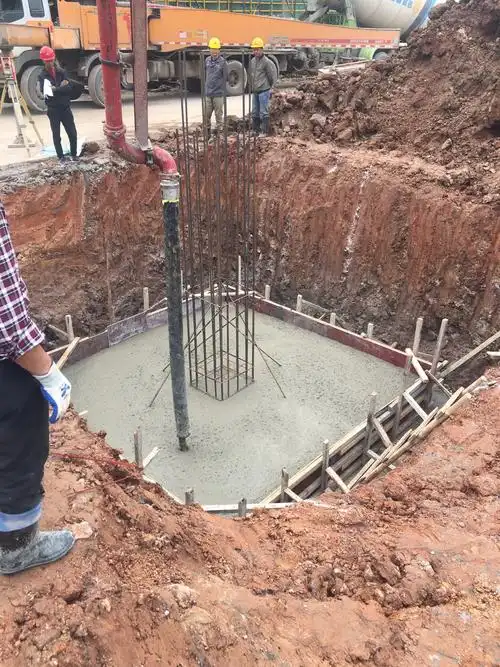 8号楼基础承台浇筑