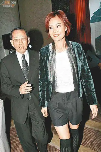 容祖儿获杨受成袒护:最乖艺人 天天帮公司赚钱