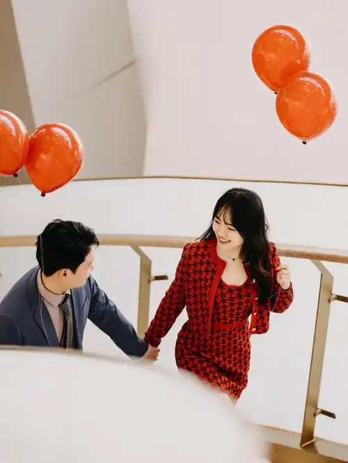 好看的订婚跟拍应该是什么样的