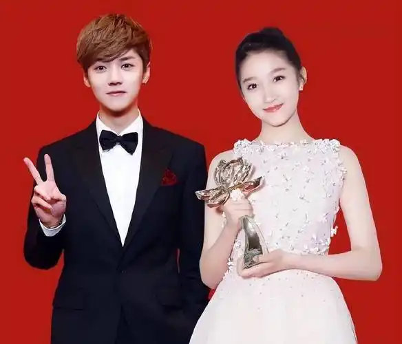 网友爆料:关晓彤已秘密怀孕!