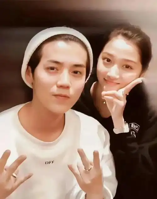 关晓彤和鹿晗的新瓜震惊娱乐圈他们还能结婚吗