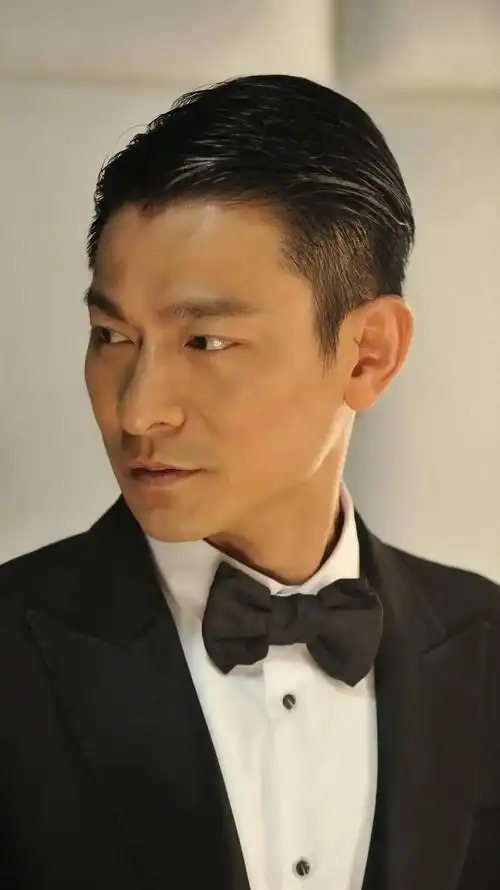 我要上热门#刘德华赞扬陈小春,演戏真是天生的,有自己的节奏,很多