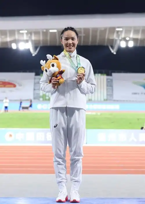 深一度|男有苏炳添,女有韦永丽_运动家_澎湃新闻-the paper